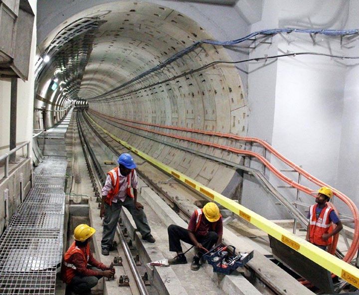 Daily Metro Employees Inspecting Under Construction Metro Track At Cubbon Park Under Ground Metro Station In Bengaluru Facebook